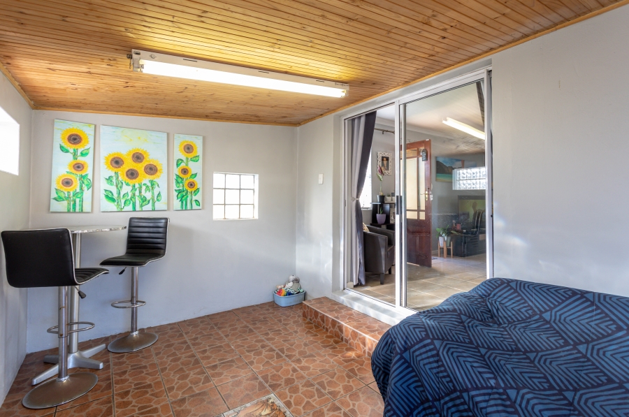 3 Bedroom Property for Sale in Windsor Park Estate Western Cape